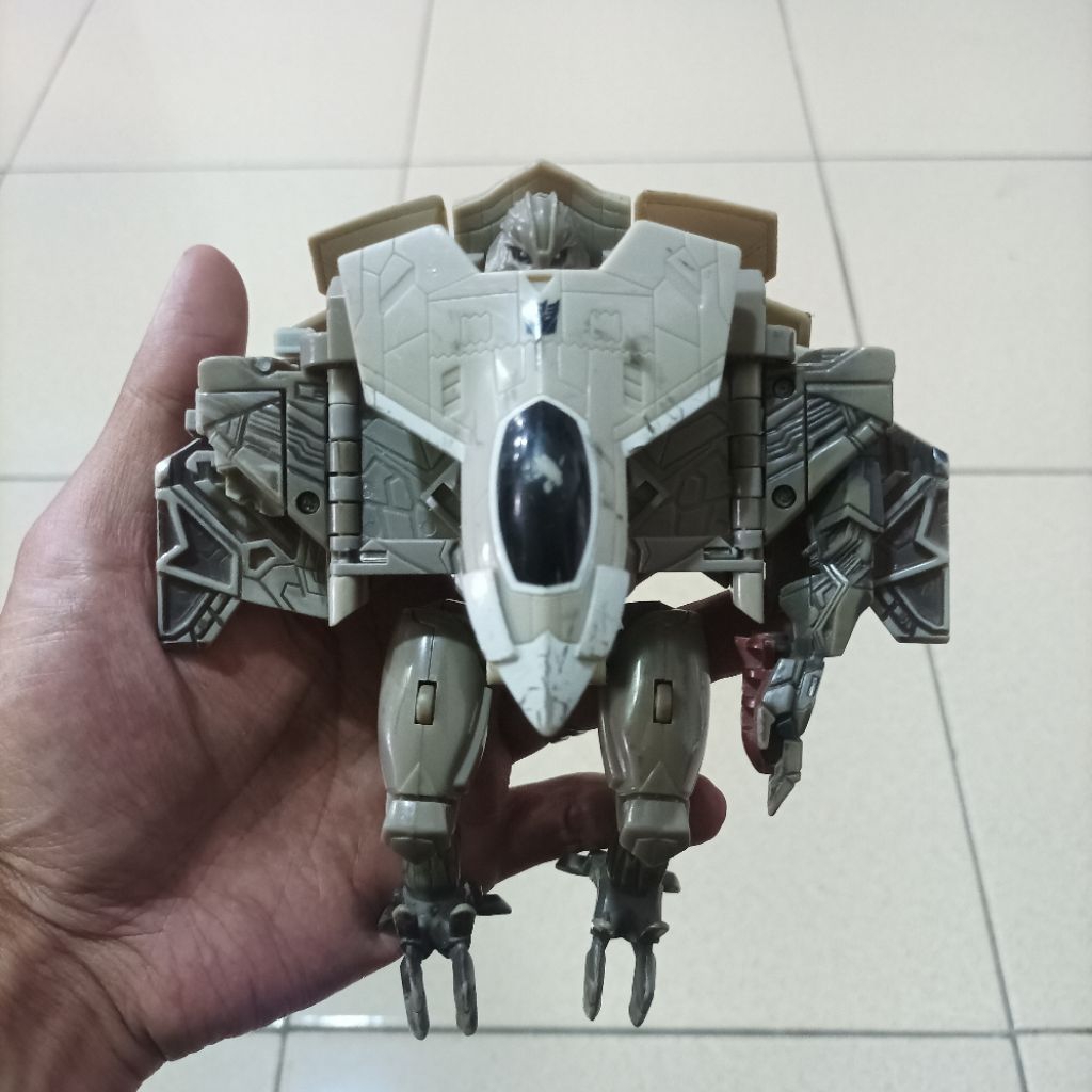Original Hasbro x Takara Tomy Transformers Starscream Battle Blade Mainan Action Figure