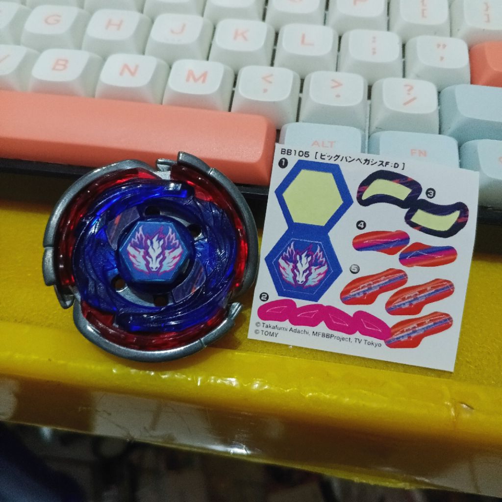 metal fight beyblade 4D big bang pegasus takara tomy midfake