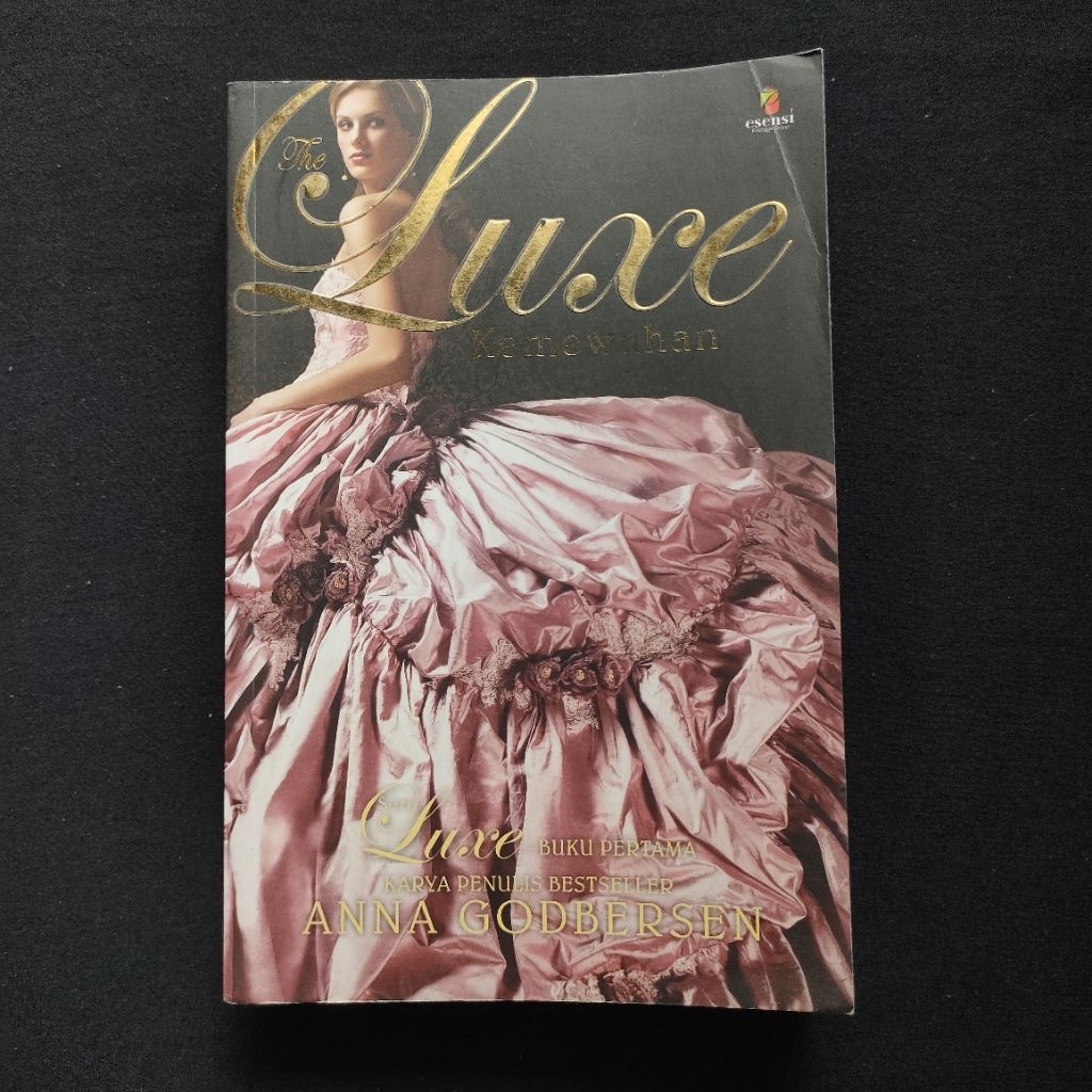 Preloved Ori Novel Romance "Luxe"