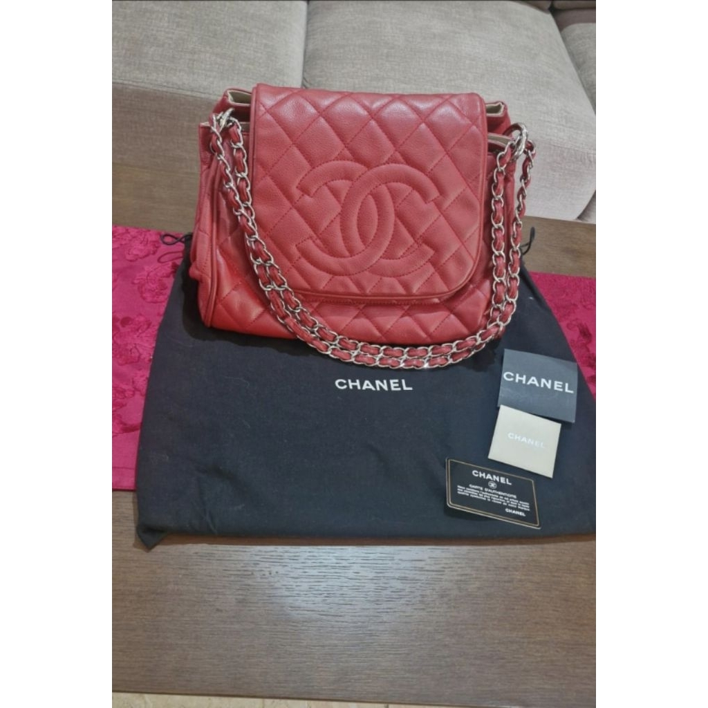 Chanel Shoulder Bag Caviar Red Authentic