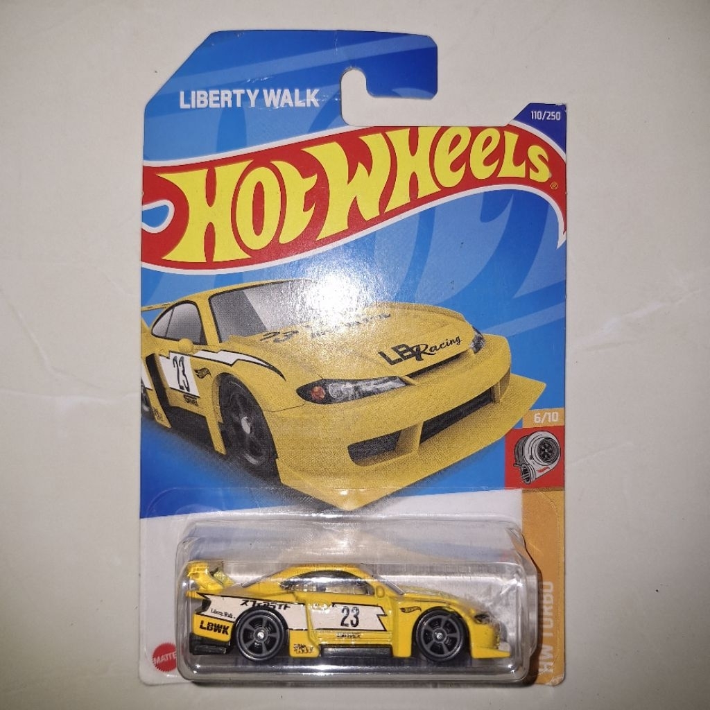 Hot Wheels Liverty Walk Nissan Silvia S15 | LB Super Silhouette Nissan Silvia S15 Yellow | HotWheels