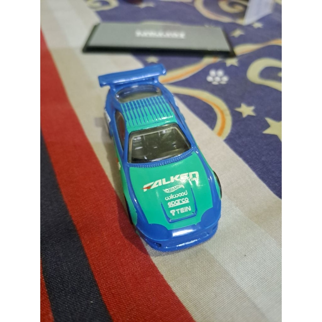 Hot Wheels Supra Falken Lose (Ban Karet open rivet)
