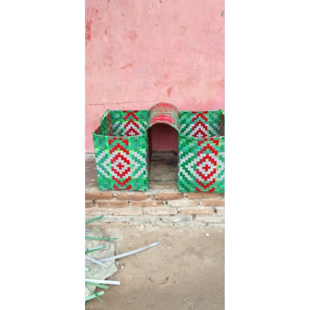 keranjang along along