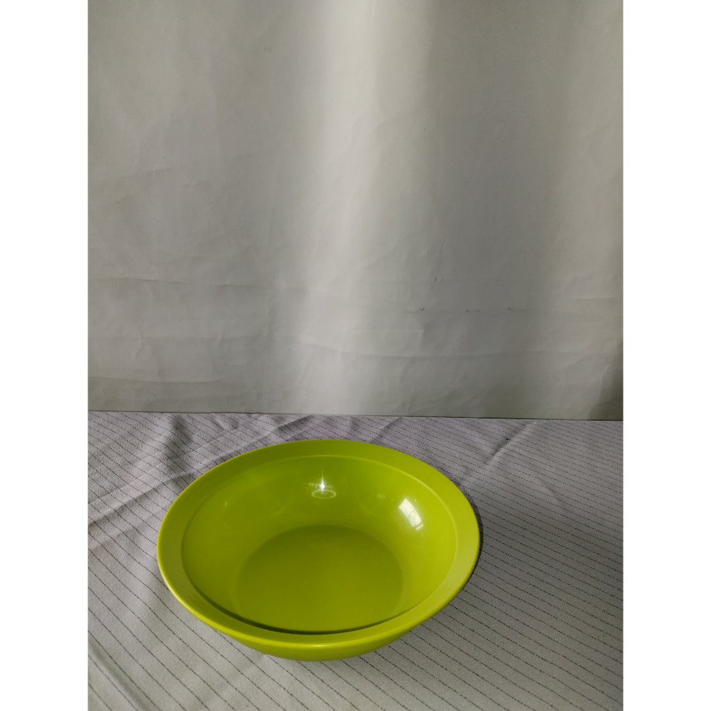 Tupperware Crescendo Plate