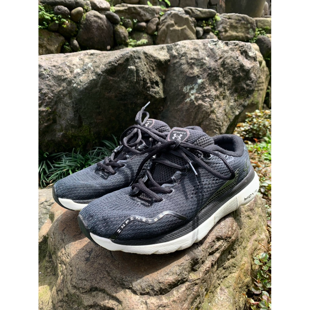 under armour HOVR infinite running shoes