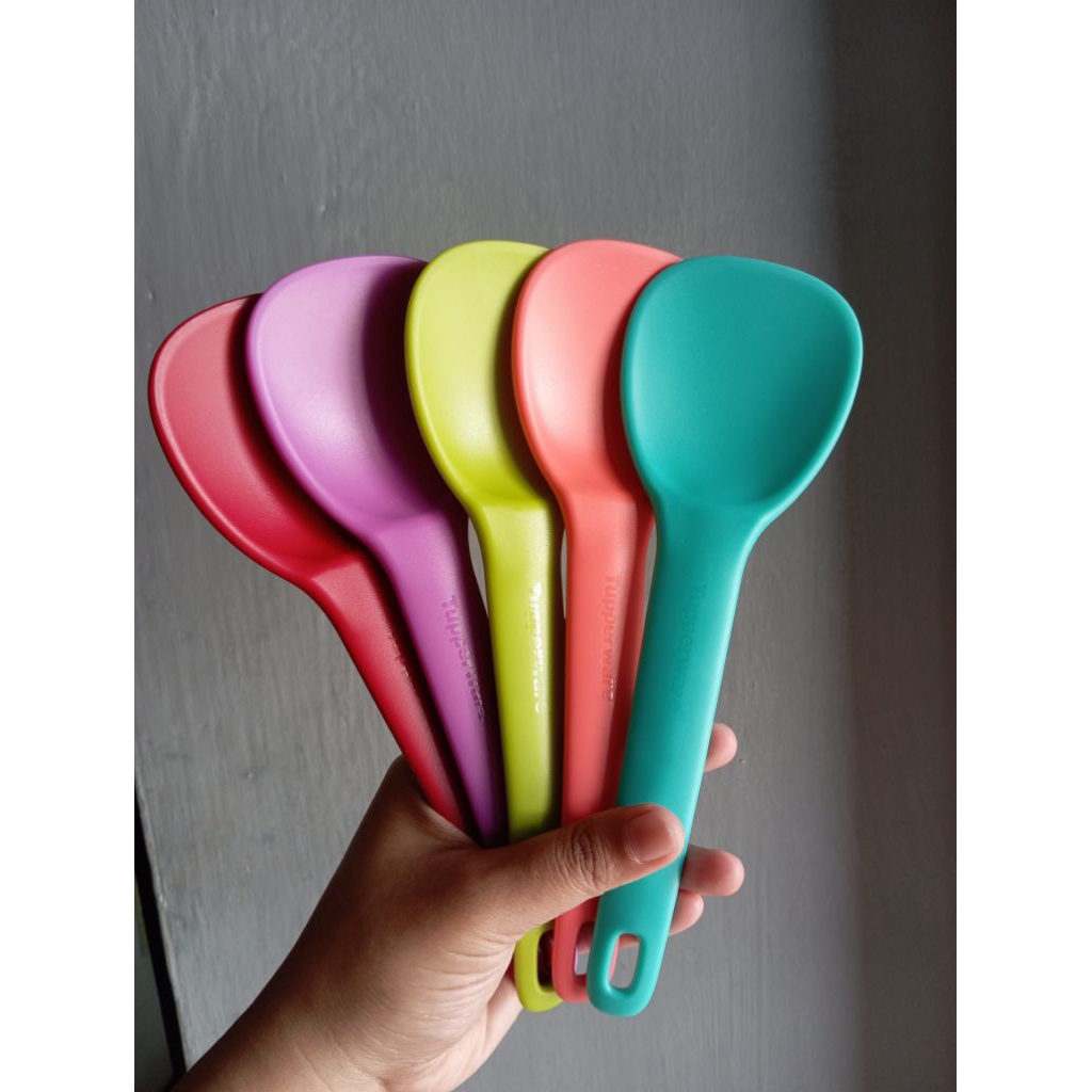 CENTONG NASI TUPPERWARE