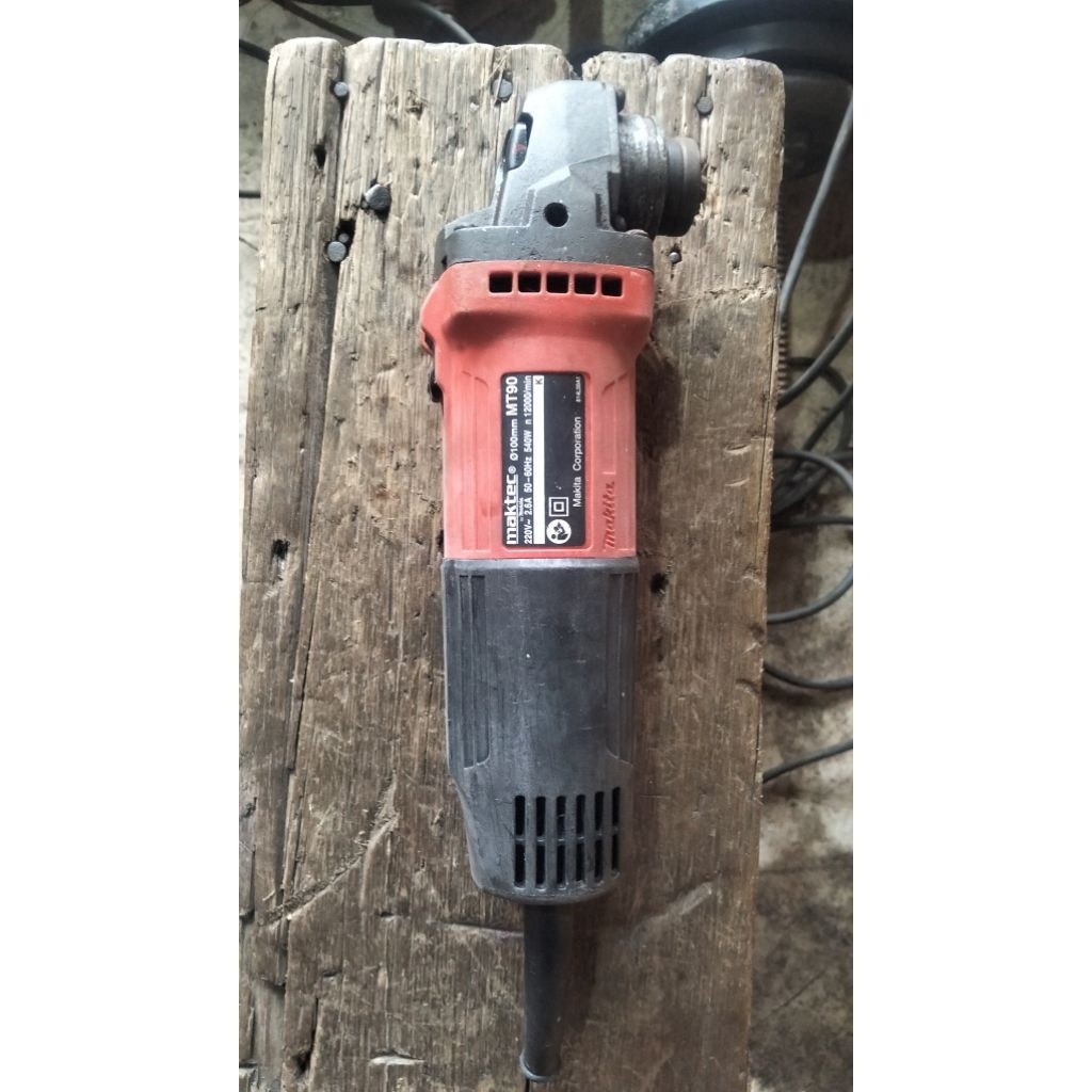 gerinda maktec Mt90 second