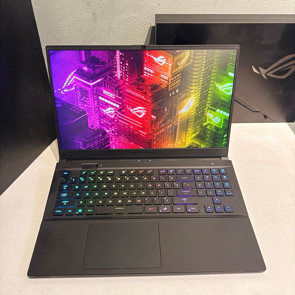 Laptop Gaming Asus ROG Zephyrus S17 GX703HS i9 11900H RTX 3080 16GB RAM 32GB/SSD 2TB