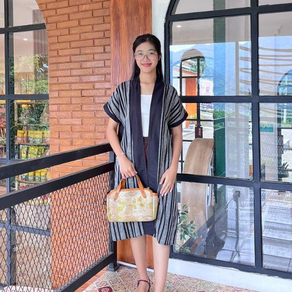 Batik Wanita - Lori Tunik Hitam Elegan Katun Linen Premium