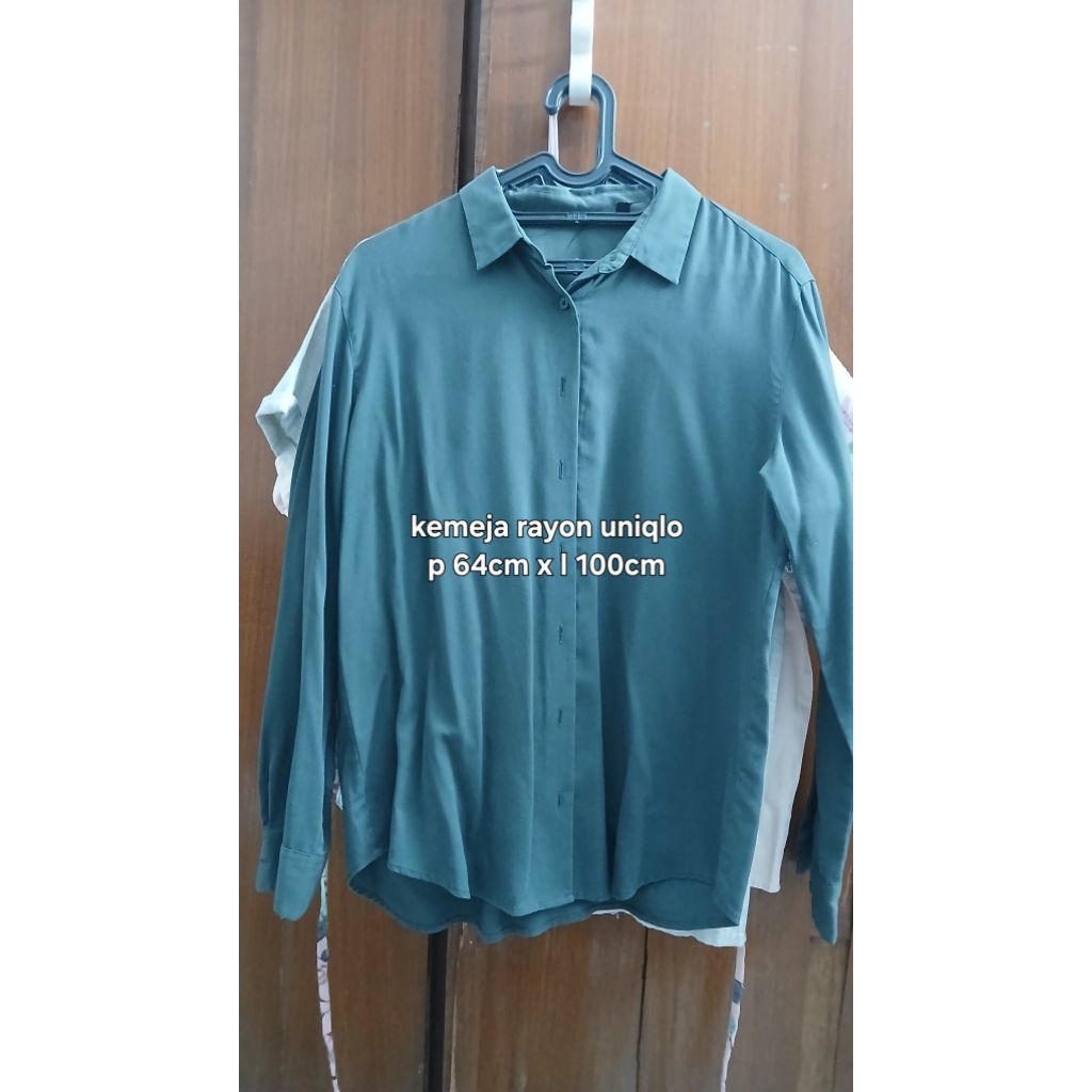 kemeja uniqlo katun rayon
