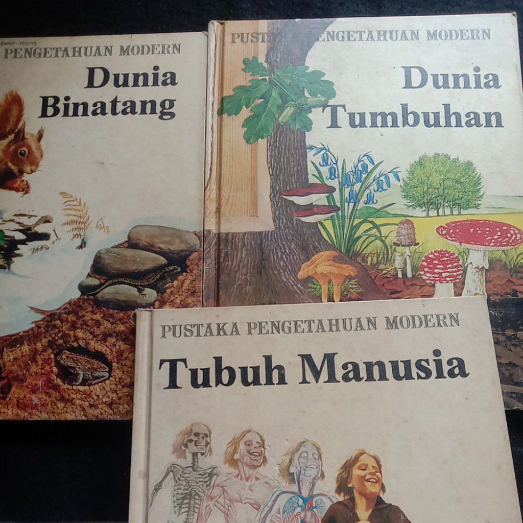 Buku ensiklopedia anak jaman dulu, Pustaka pengetahuan modern,Grolier 1979