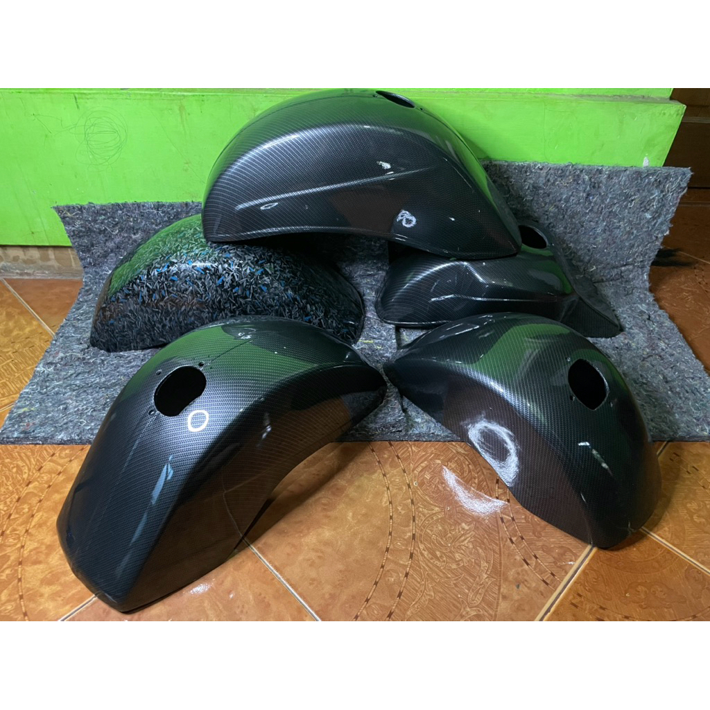 spakbor depan vespa klasik spakbor depan vespa px vespa super vespa pts vespa excel asesoris vespa s
