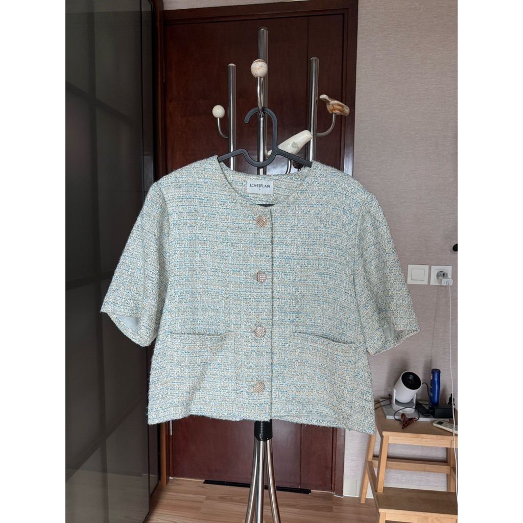 love and flair tweed top preloved