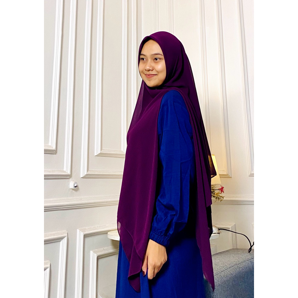 ZAHWA HIJAB SYAR'I ZIPPER INSTAN/SEGI EMPAT BURGUNDY INSTAN RESLETING CERUTY BABY DOLL