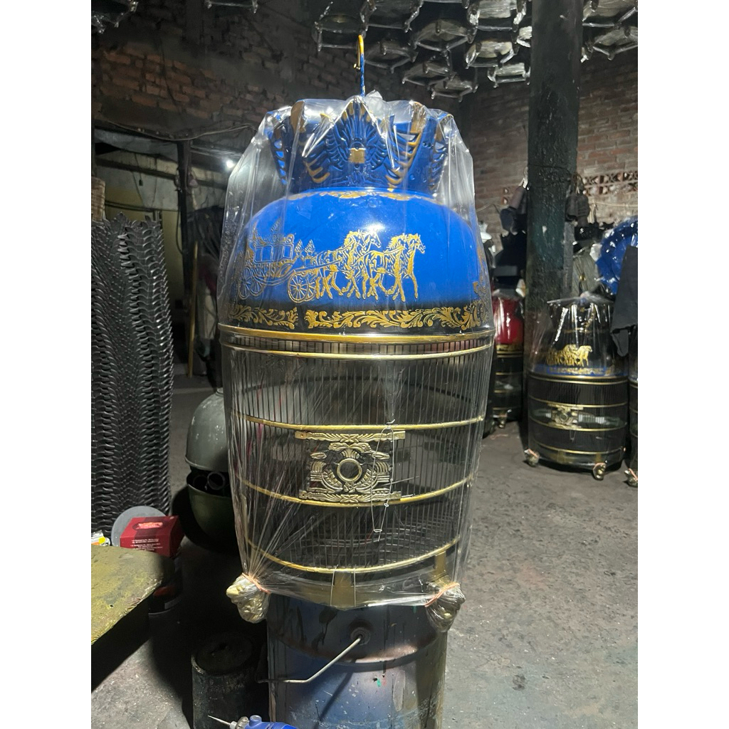 Sangkar kutut fiber model kereta (Mahkota Non Jengger)