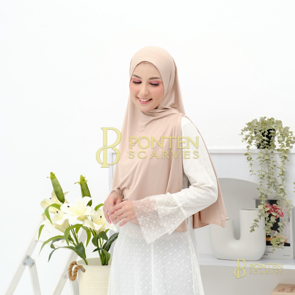 Hijab Segitiga Instan Jumbo L I Hijab Casual Jersey Premium / Hijab Segitiga Instan Jersey Jumbo