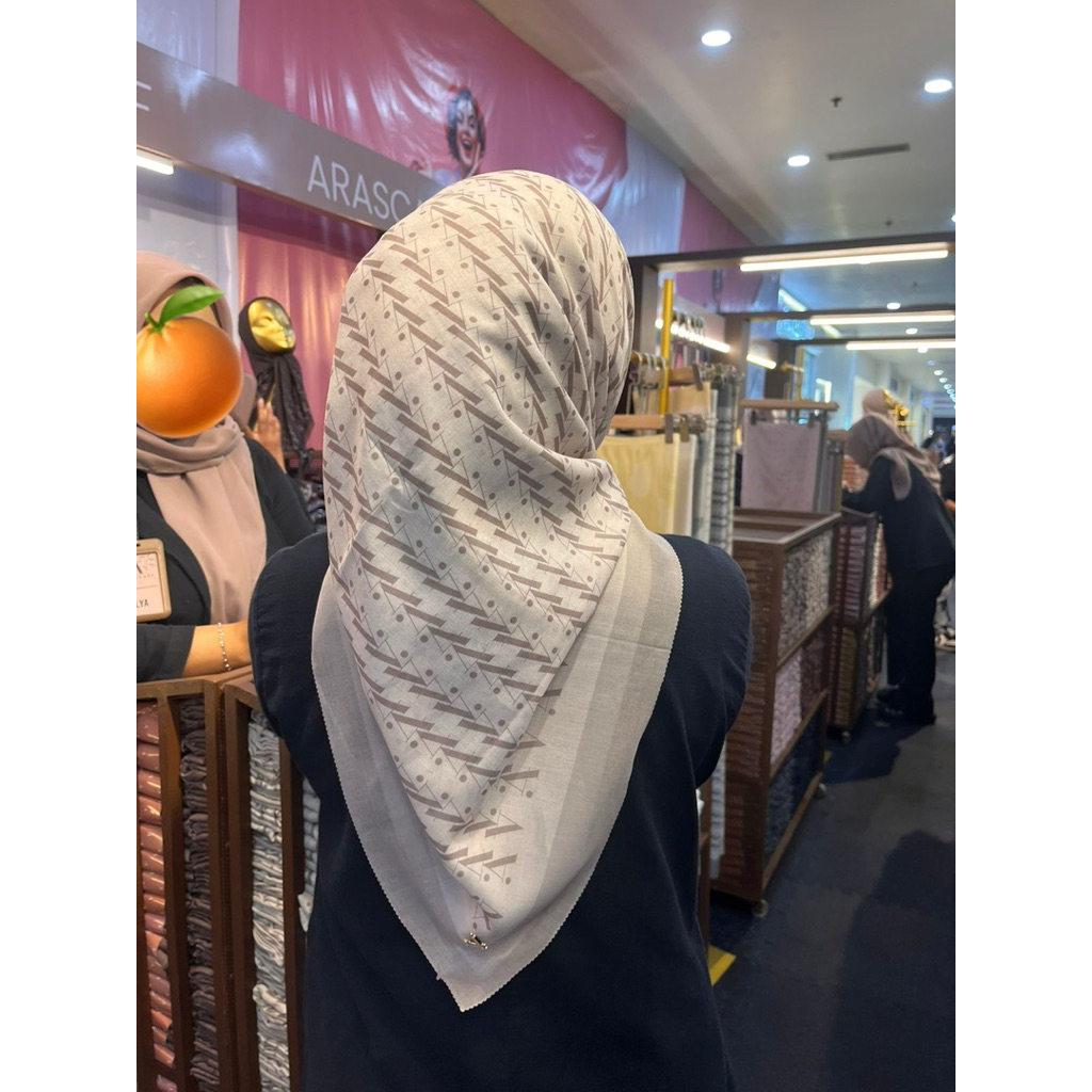 AARA HIJAB MONOGRAM ARASCARF
