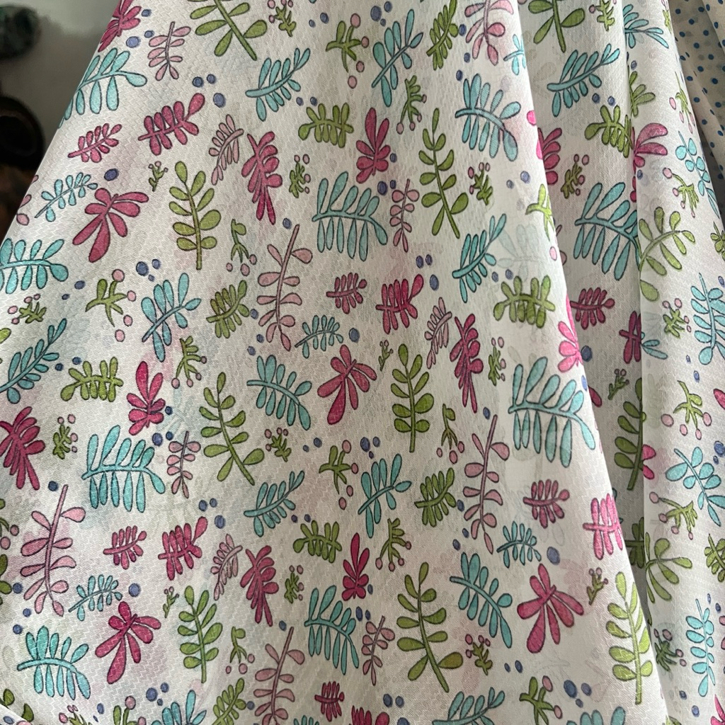 kain sifon sutra motif bunga kecil