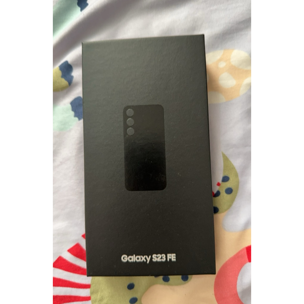 Samsung S23 FE second