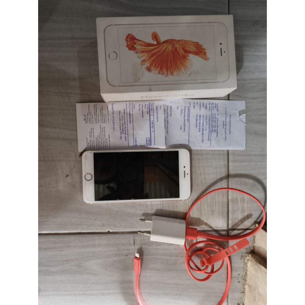 Iphone 6s plus 32gb ibox pemakaian wanita 2nd seken bekas used preloved