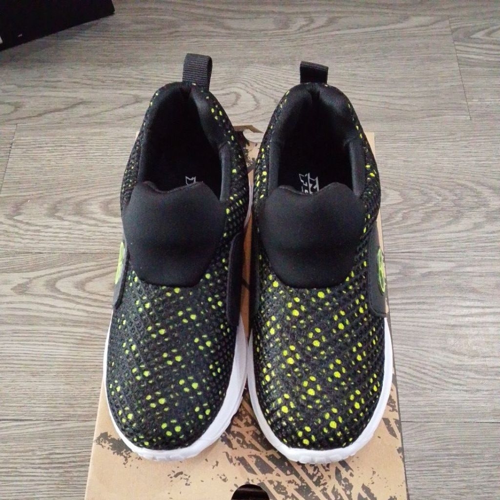 Sepatu No Fear Smartch