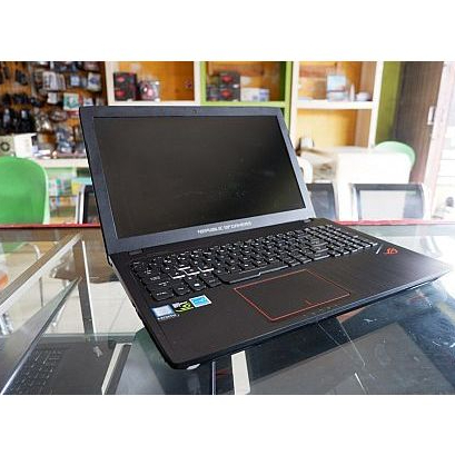 Laptop Asus ROG GL502VMK Intel Core i7 7700HQ NVIDIA GTX 1060 6GB Ram 8Gb Ssd 256Gb SCU22018