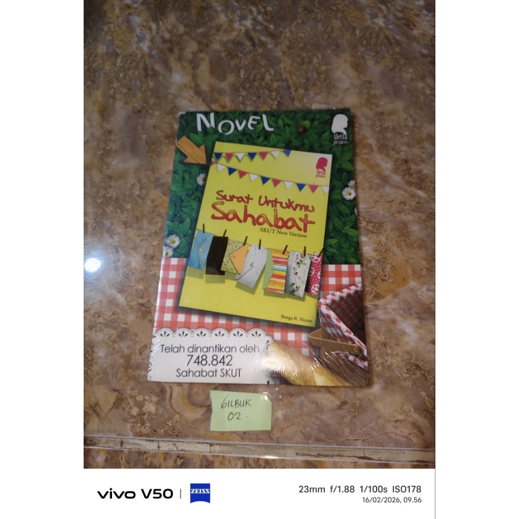 Buku Surat Untukmu sahabat - Bunga R