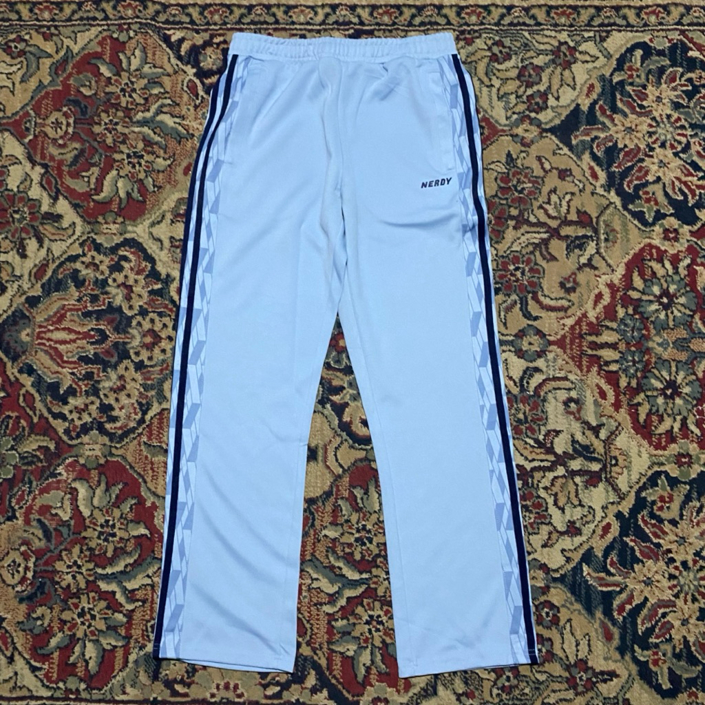Nerdy Kr Track Pants Biru Size M W40-43 L102 LPaha27 OL21 Lingkar Pinggang 80-86 cm Panjang 102 cm L