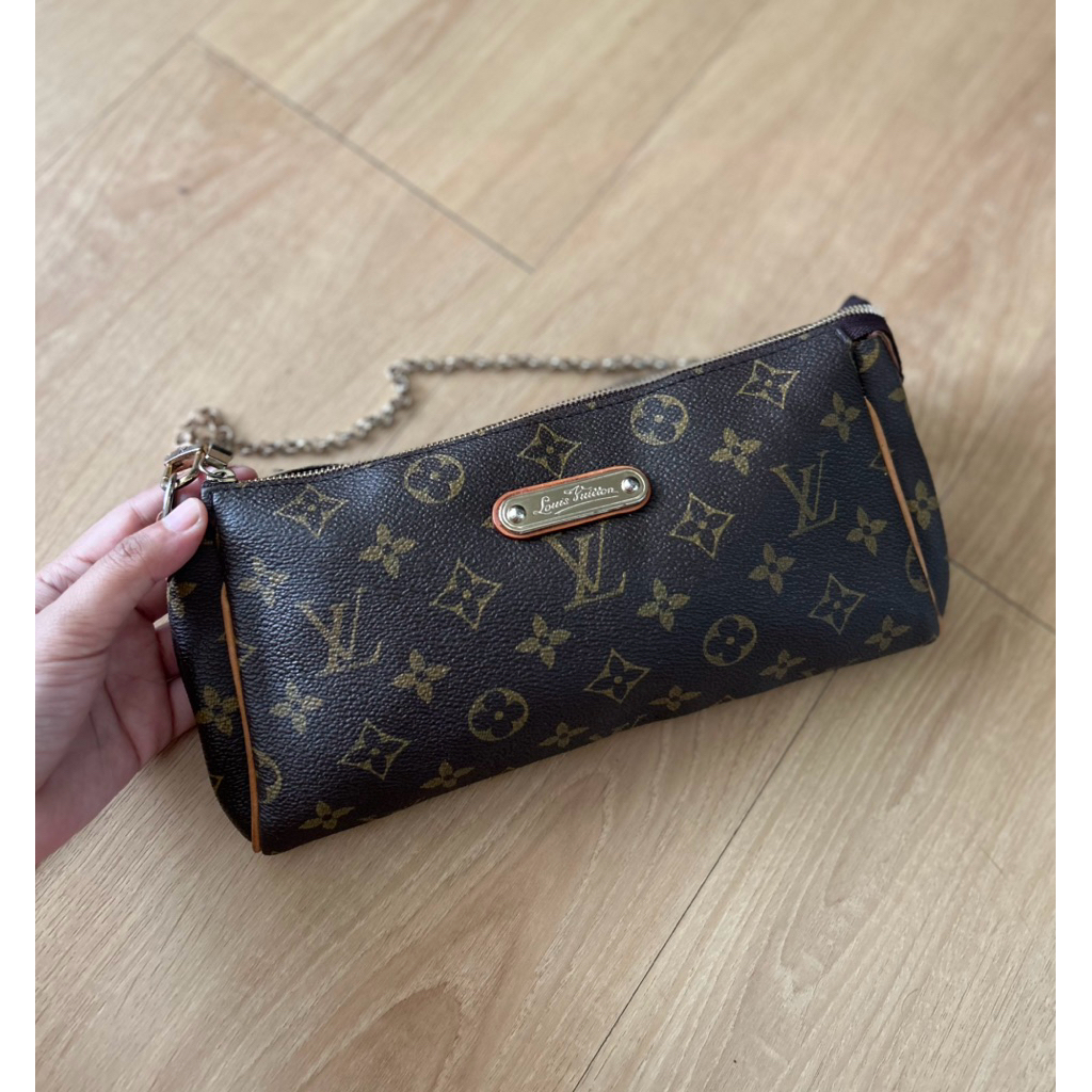 Preloved Louis Vuitton LV Monogram Eva Clutch bag