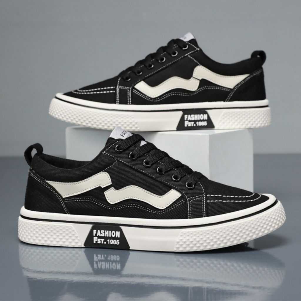Sepatu Sneakers Cowok Keren Sneakers Whoppy SL65 Sepatu Casual Cowok Kekinian Import