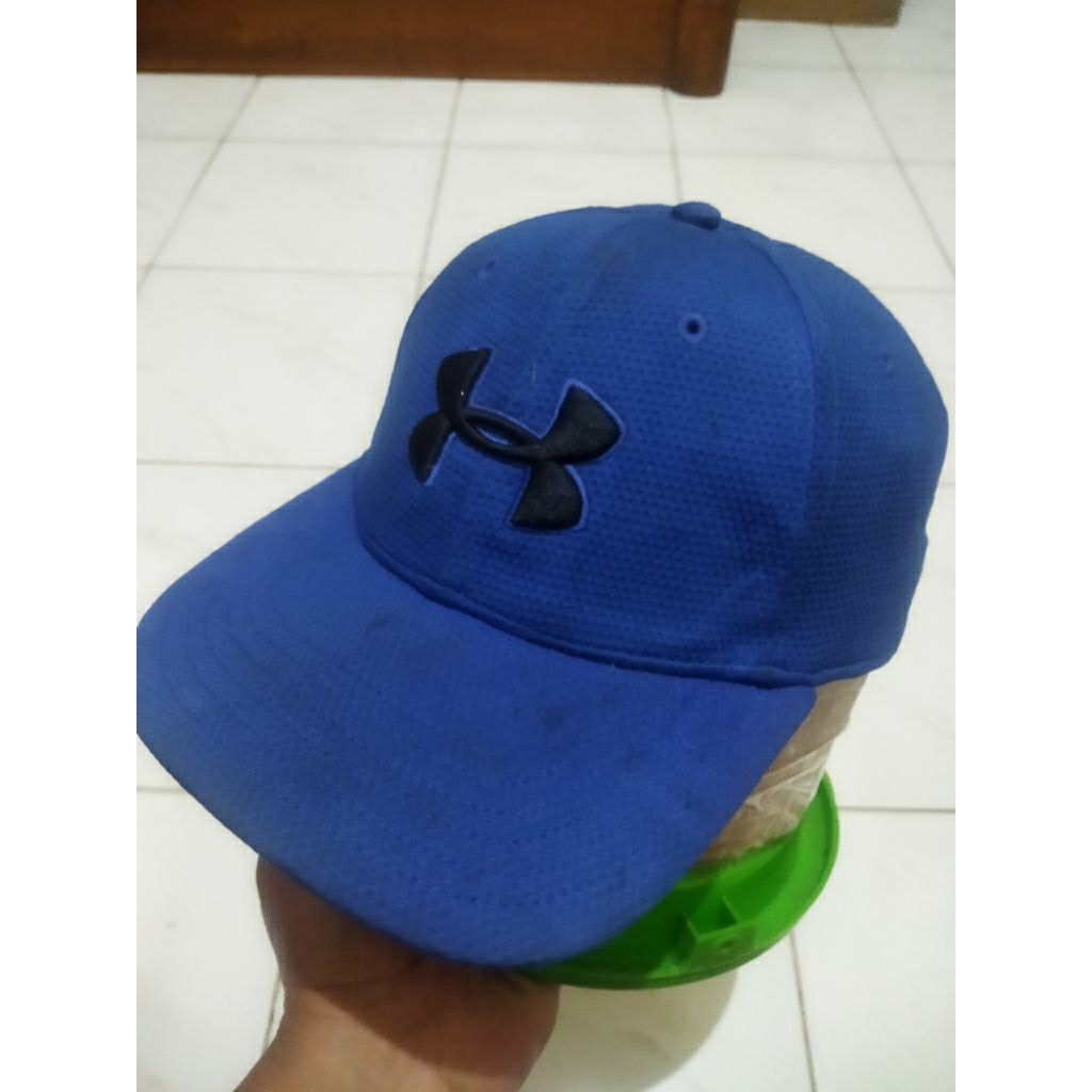 Topi under armour bordir