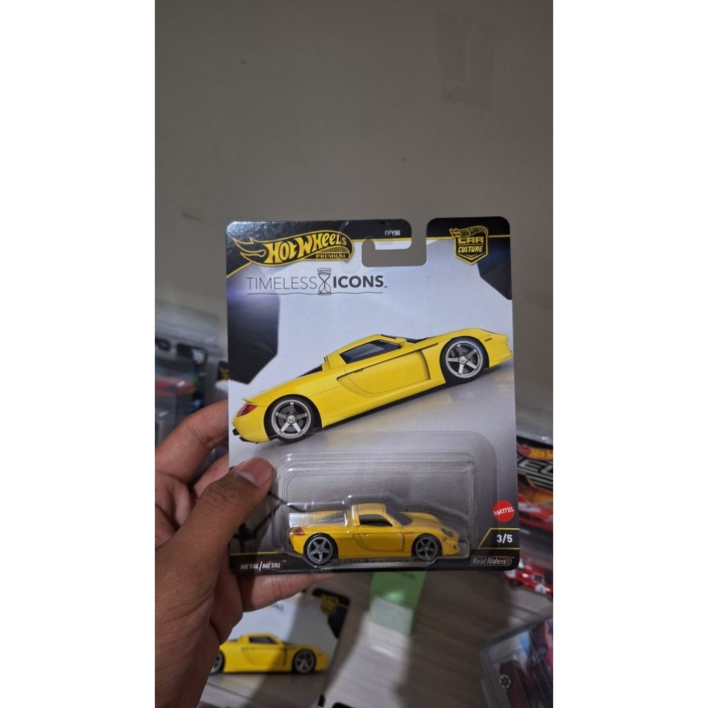 Hot Wheels Porsche Carrera GT Timeless Icons