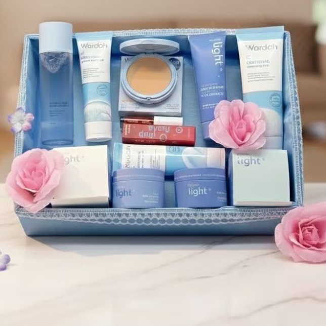 WARDAH LIGHTENING SET SESERAHAN, HAMPERS ISI 9 PCS