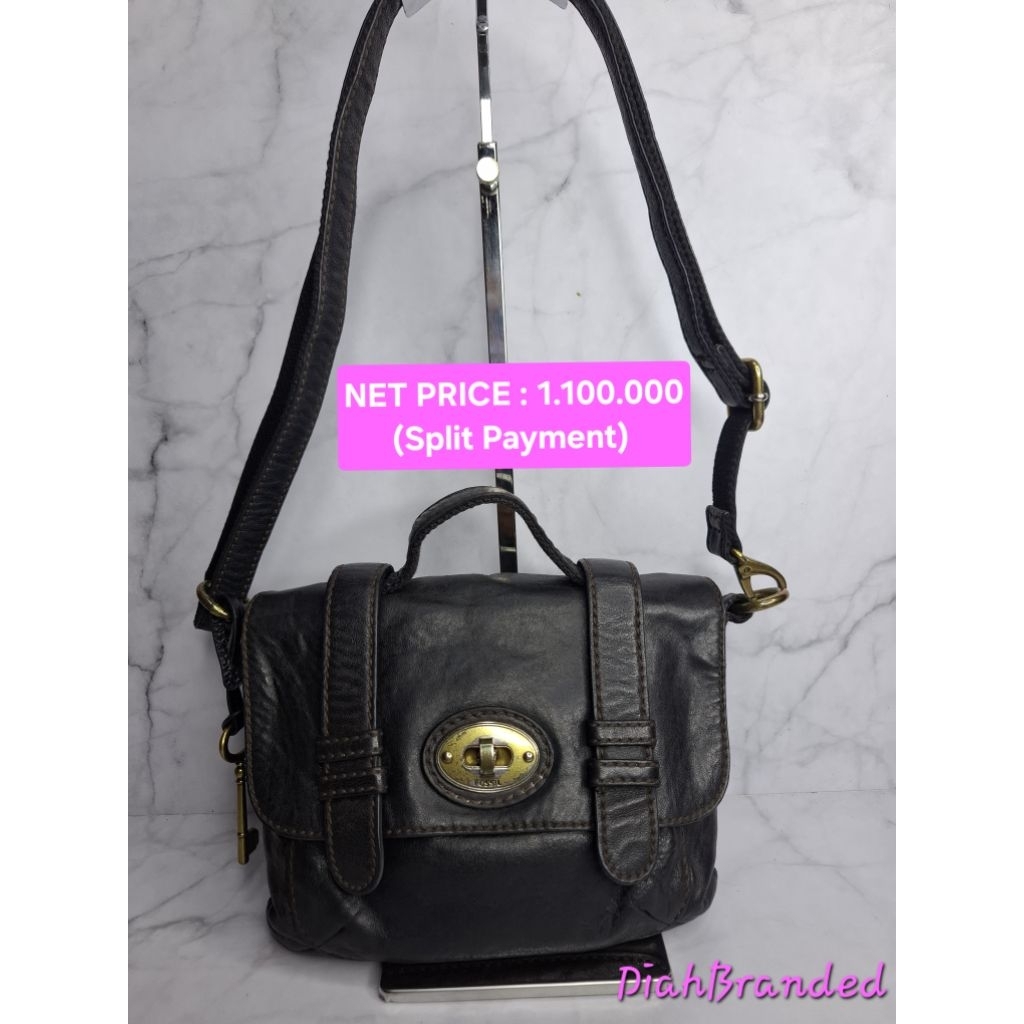 F088 - PRELOVED TAS FOSSIL GRAYSON TURNLOCK SMALL  BLACK WITH KEY