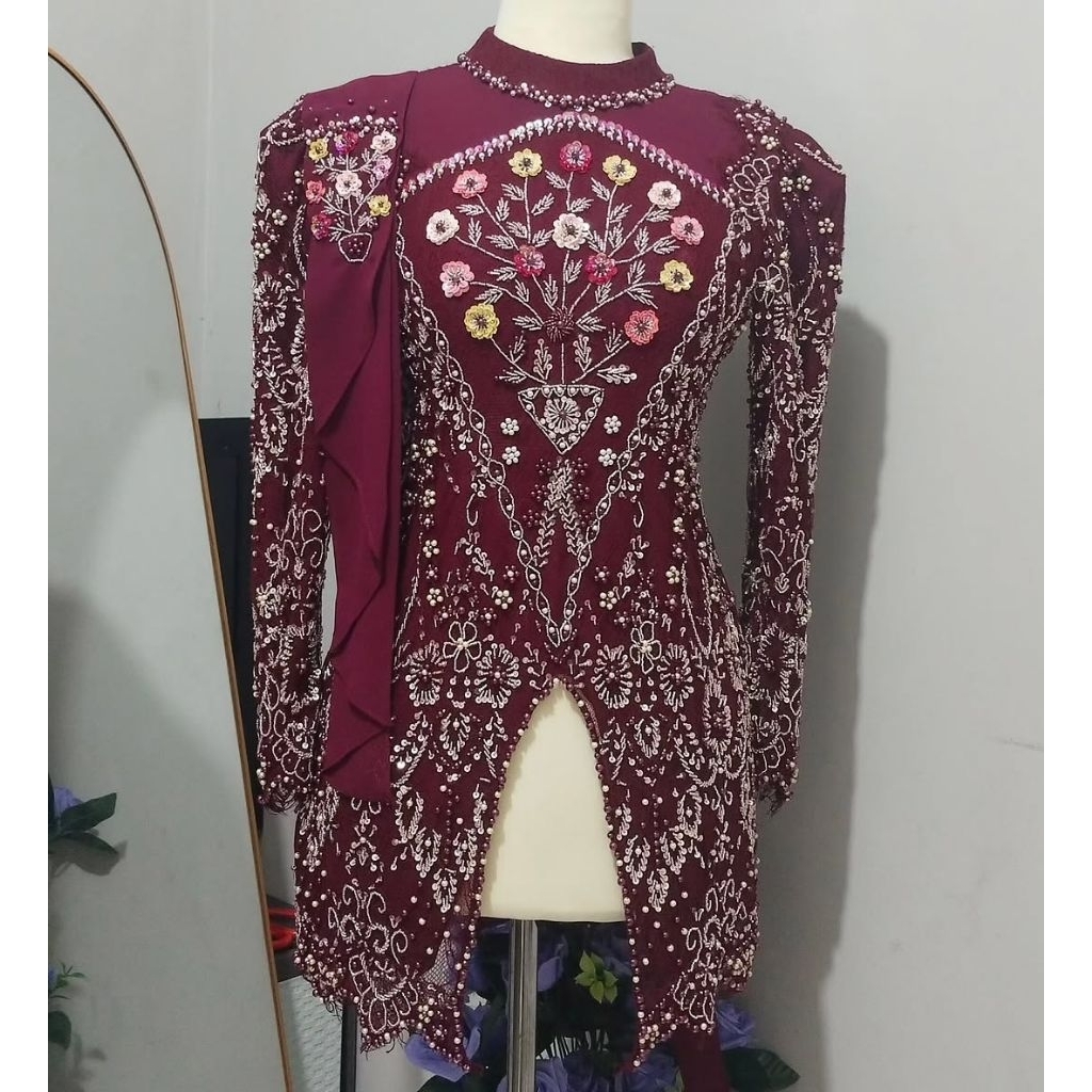 kebaya Chantily payet bunga putrimalu