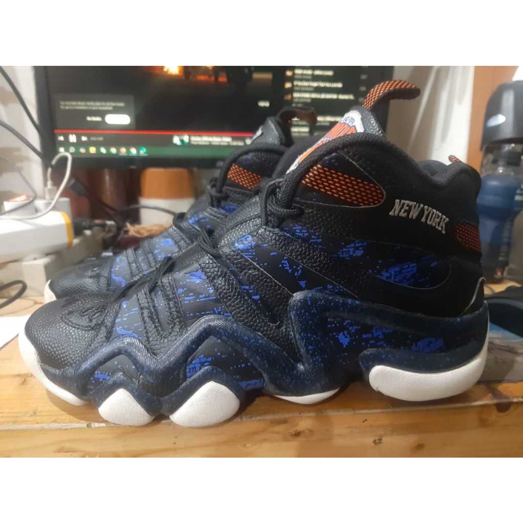 Adidas Crazy 8 basketball sneakers in the New York Knicks colorway (model S83937) size 42/27