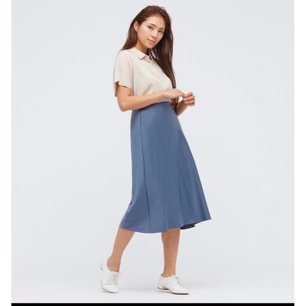 Preloved Rok Satin by Uniqlo