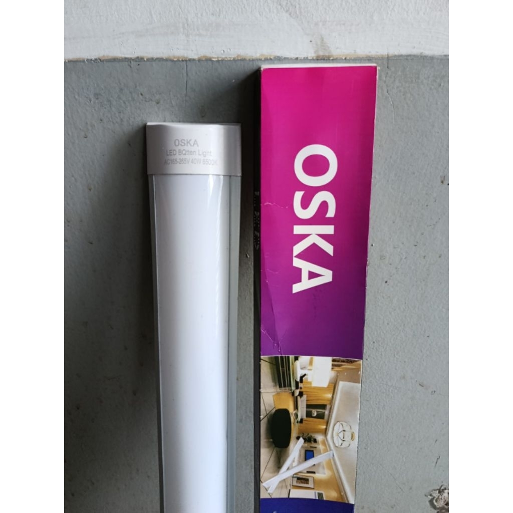Oska kap lampu t8 tl led rm mini outbow 40W 20W