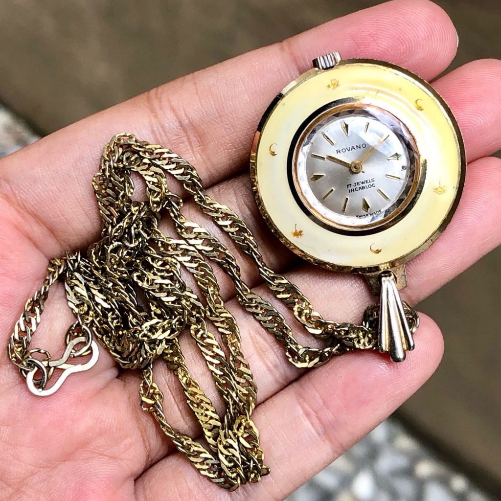 Vintage Rovano Necklace Pocket Watch