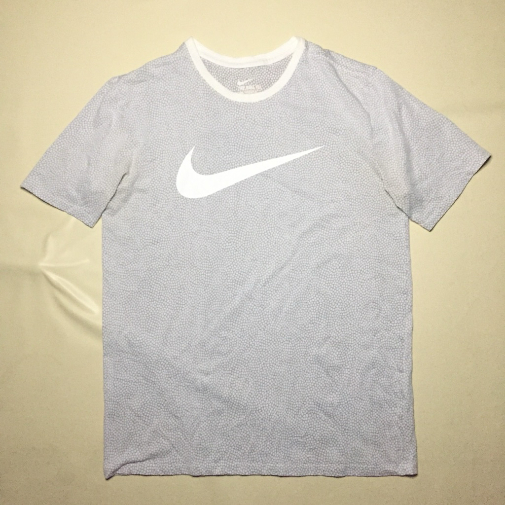BAJU NIKE CENTER BIG LOGO