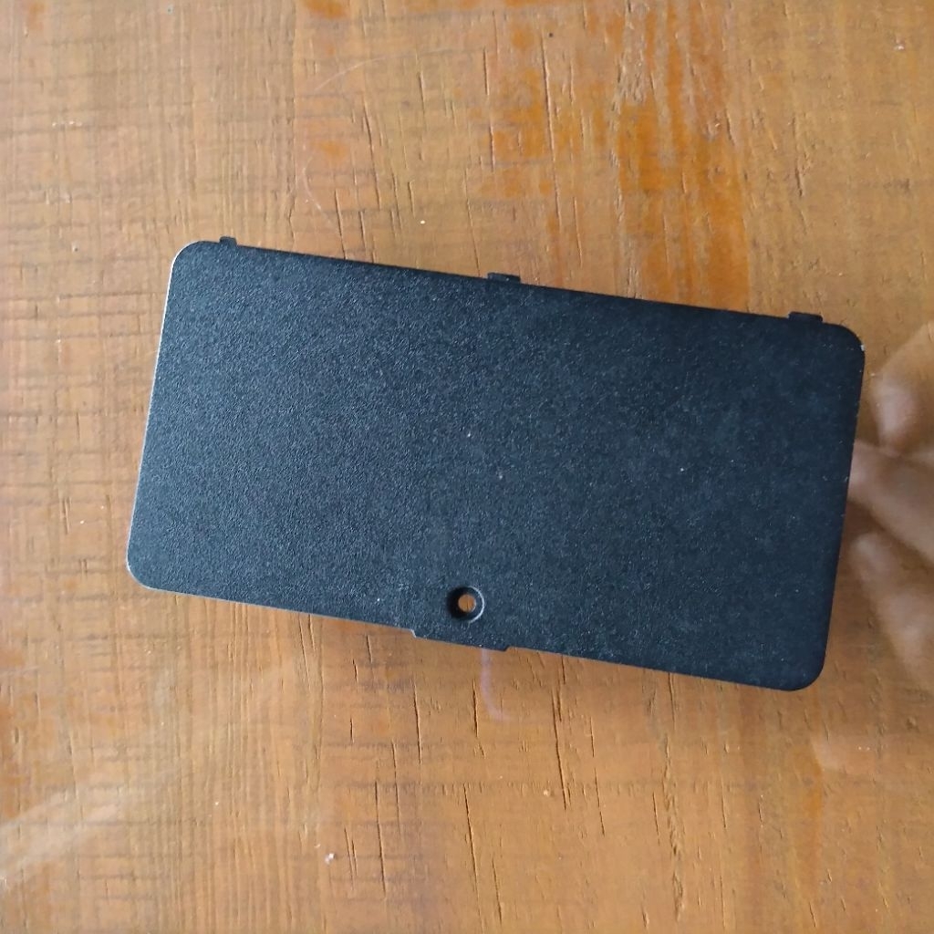 tutup SSD laptop Asus A455L