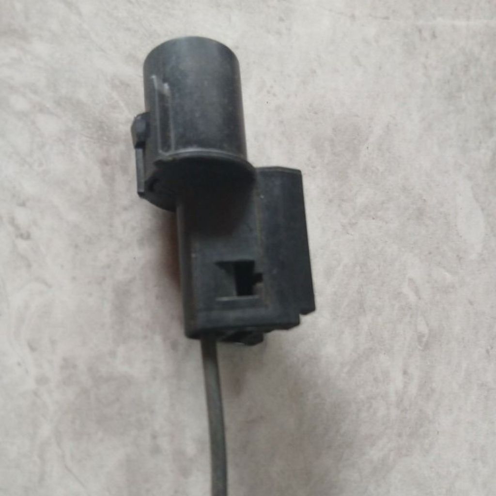 SOKET SAMBUNGAN KOIL KOPLING UNTUK KOMPRESOR AC  MOBIL ASLI DENSO
