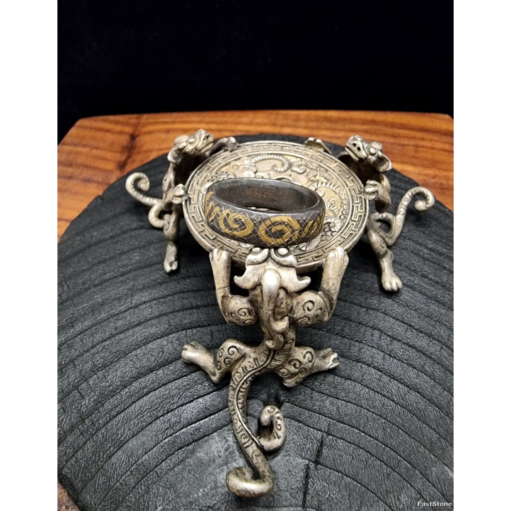 Cincin Besi Langit Meteorite Man Blessed Tua Tibet Ring 18.5 E3012