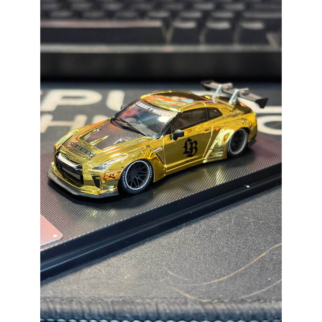 Mymodelcollect 1/64 R35 LBWK Gold special edition