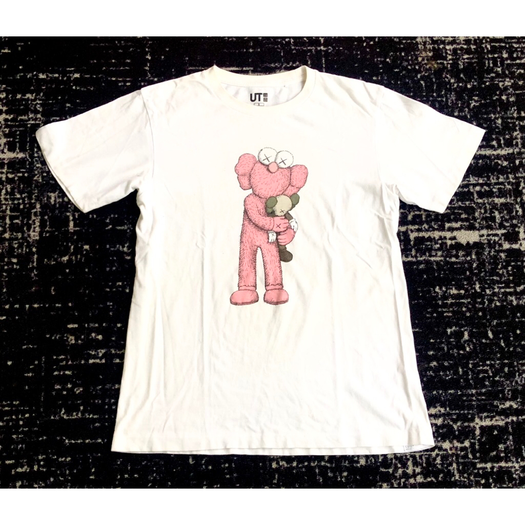 [SECOND] Tshirt Uniqlo UT x Kaws Original