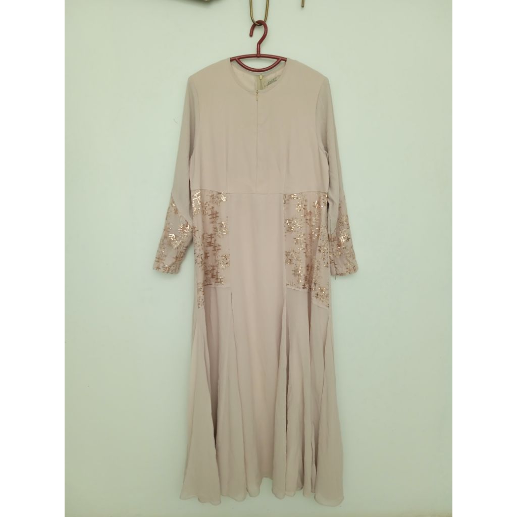 Gamis Krem Seken/Bekas Pakai/Preloved
