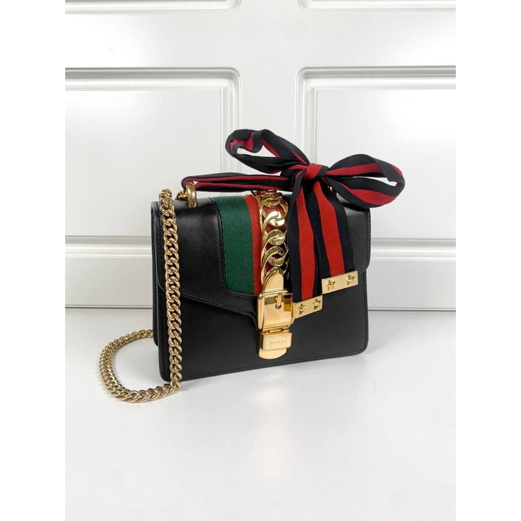 (PRELOVED) Gucci Sylvie Mini Black GHW