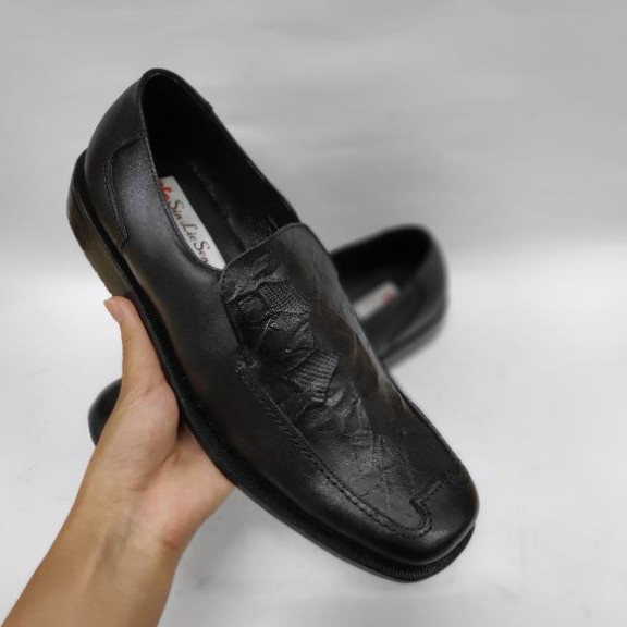Sepatu Pantofel Sin Lie Seng bahan Kulit seri 656