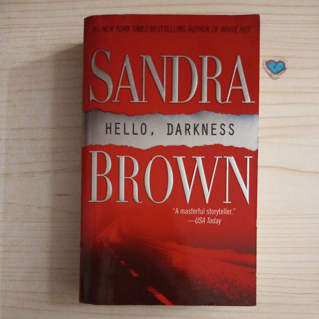 NOVEL HELLO DARKNESS BY SANDRA BROWN