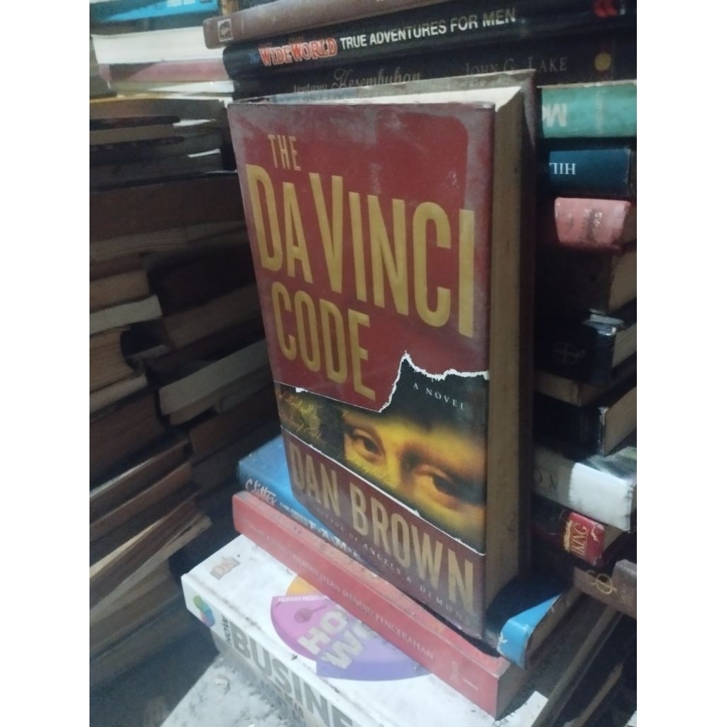 a novel the davinci  code dan brown